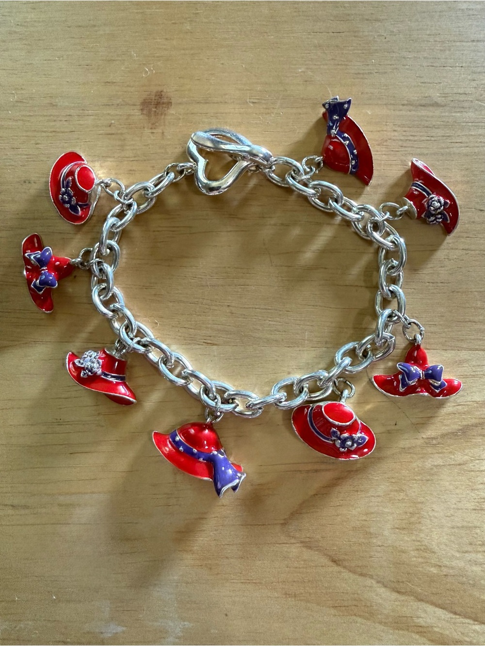 Collectible Red Hats Charm 8 1/2”Bracelet